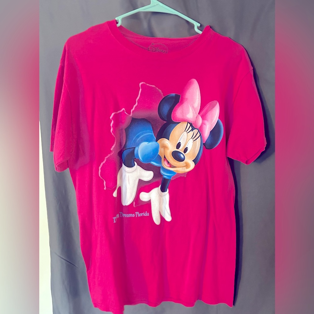 Disney Minnie Mouse graphic tee